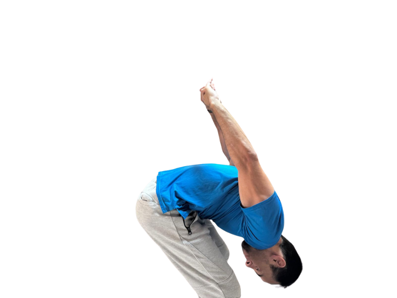 Ejercicio de activación de hombro inclinado para la rehabilitación